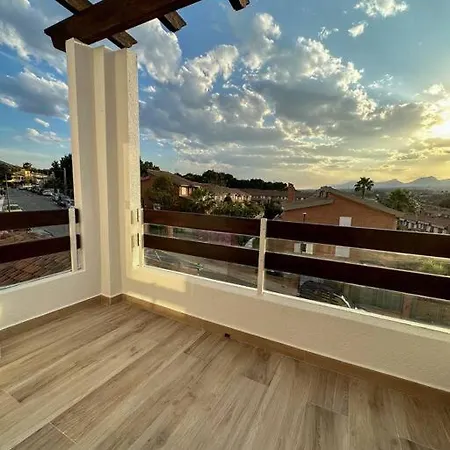 Apartamento Precioso Con Piscina Y Vistas Alicante
